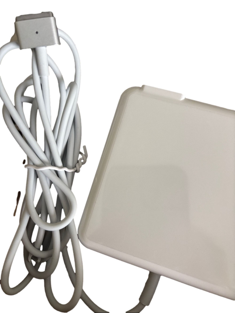 Replacement AC 85w 2T tip connector power adapter for MacBook 13-15” laptop NWT